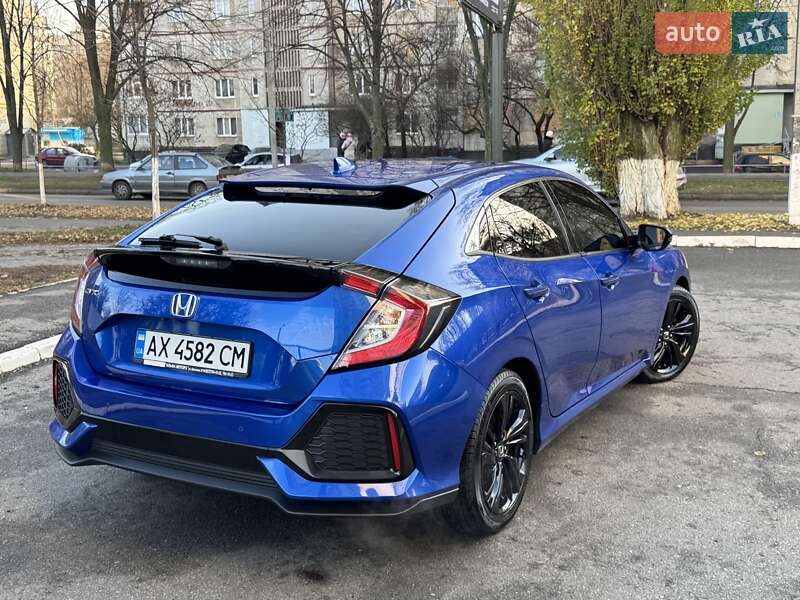 Хэтчбек Honda Civic 2018 в Харькове