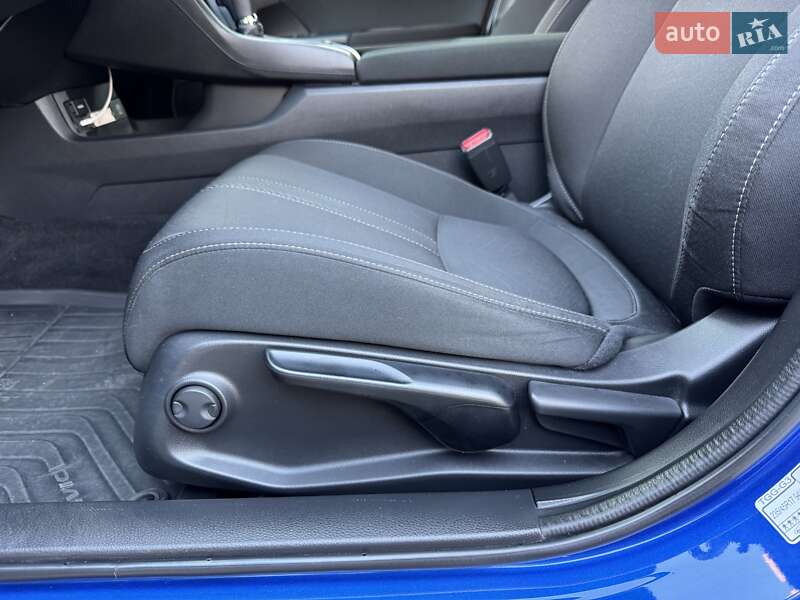 Хэтчбек Honda Civic 2018 в Харькове