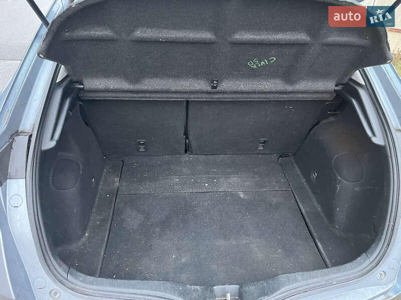 Хэтчбек Honda Civic 2007 в Киеве