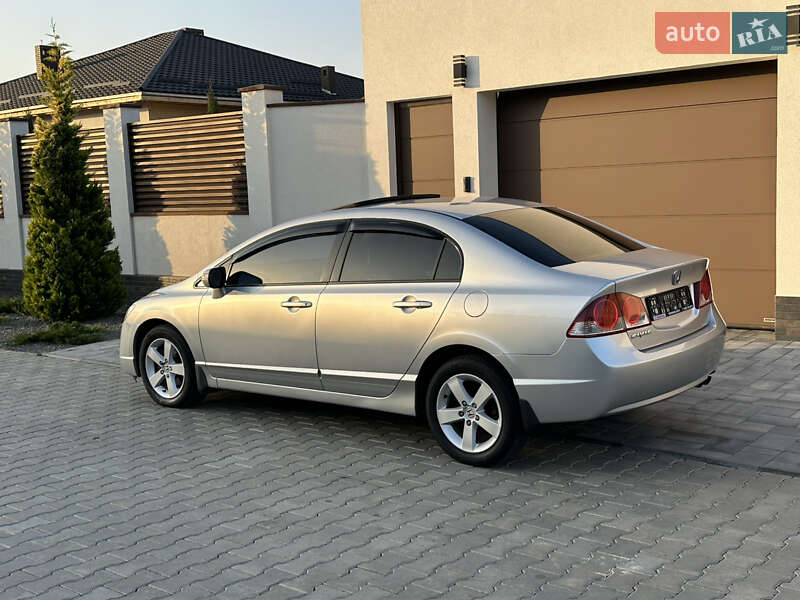 Седан Honda Civic 2007 в Одессе