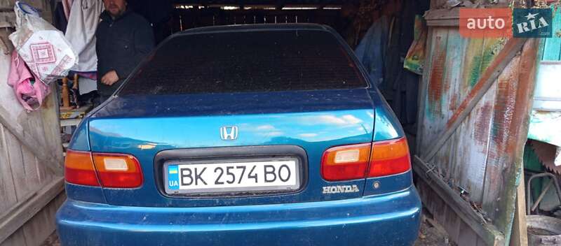 Седан Honda Civic 1994 в Корце