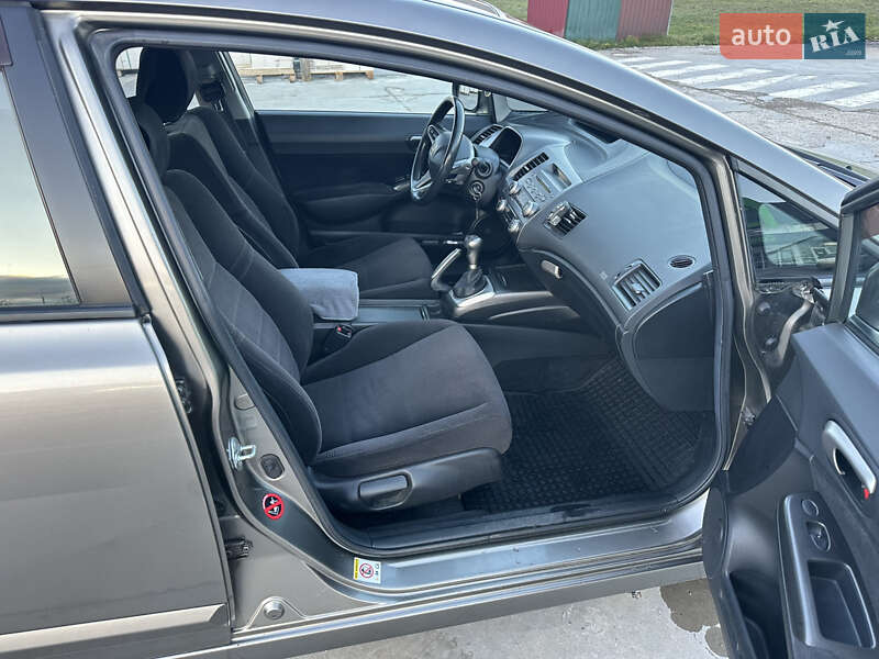 Седан Honda Civic 2007 в Первомайске фото 13 Седан Honda Civic 2007 в Первомайске