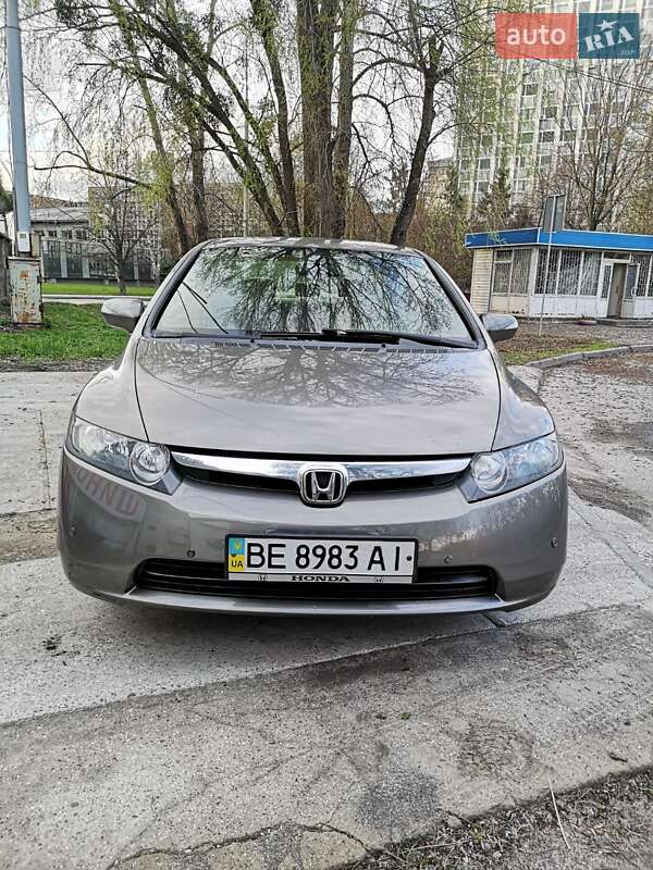 Седан Honda Civic 2006 в Києві
