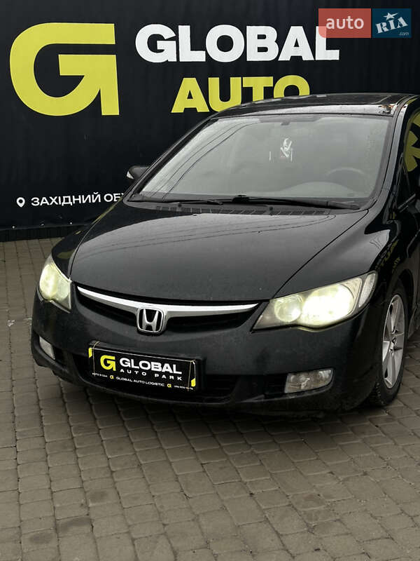 Седан Honda Civic 2008 в Львове