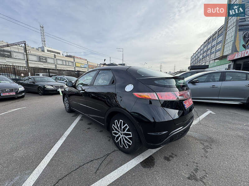 Хетчбек Honda Civic 2008 в Києві