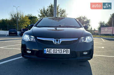 Седан Honda Civic 2010 в Днепре