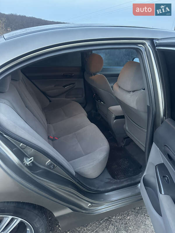 Седан Honda Civic 2008 в Мерефа фото 11 Седан Honda Civic 2008 в Мерефа