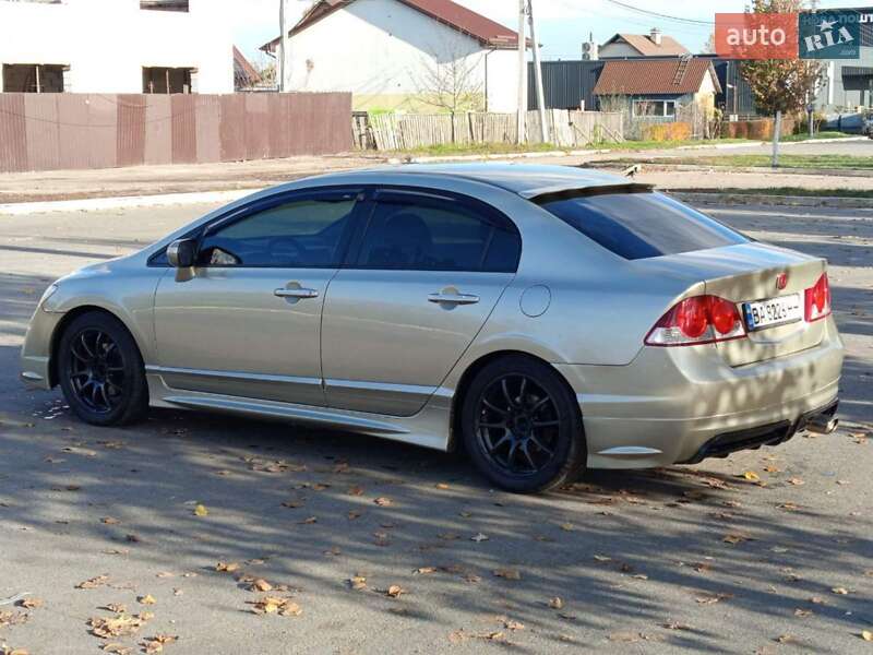 Седан Honda Civic 2006 в Буче