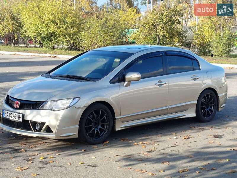 Седан Honda Civic 2006 в Буче