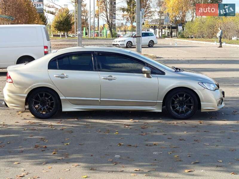 Седан Honda Civic 2006 в Буче