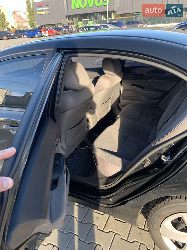 Седан Honda Civic 2007 в Киеве