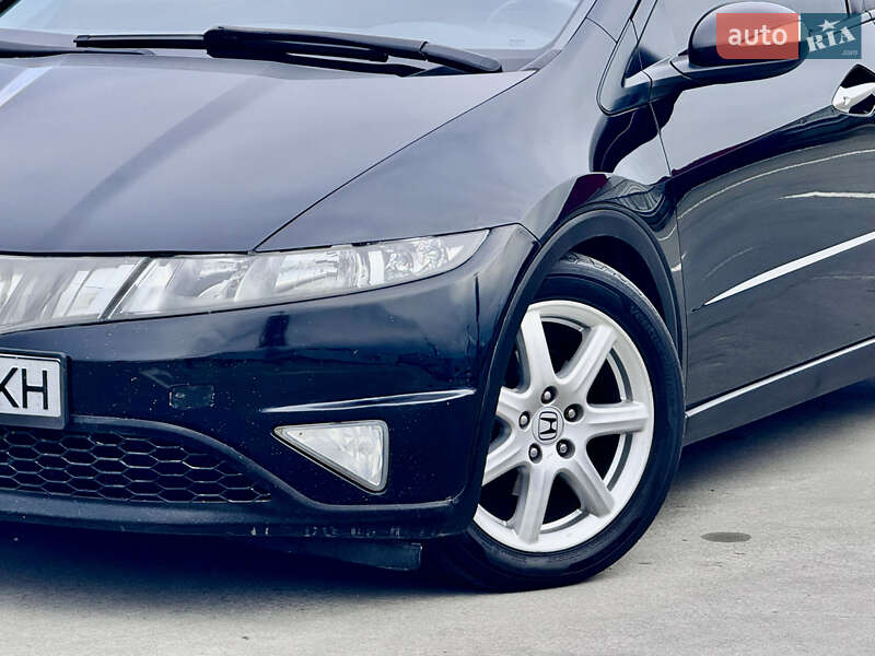 Хэтчбек Honda Civic 2008 в Киеве фото 4 Хэтчбек Honda Civic 2008 в Киеве