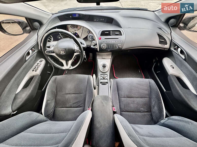 Хэтчбек Honda Civic 2008 в Киеве фото 21 Хэтчбек Honda Civic 2008 в Киеве