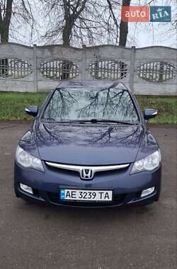 Седан Honda Civic 2008 в Соленом