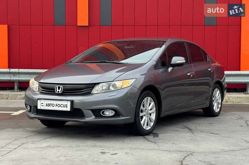 Седан Honda Civic 2012 в Києві