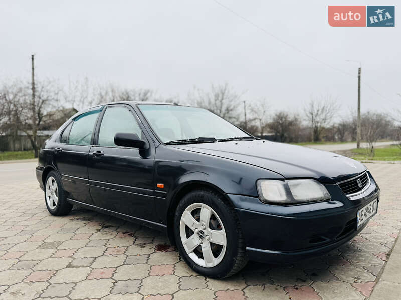 Хэтчбек Honda Civic 1996 в Новомосковске