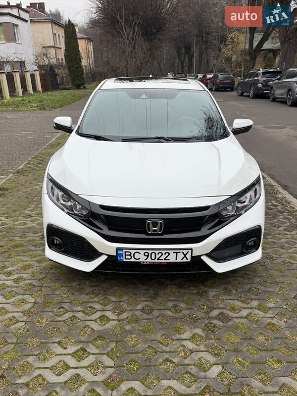 Хэтчбек Honda Civic 2019 в Львове