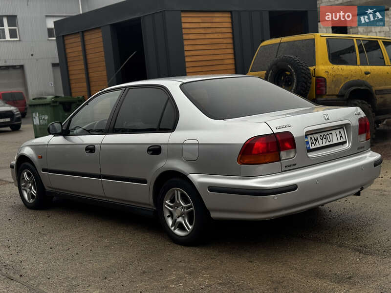 Седан Honda Civic 1997 в Житомире фото 2 Седан Honda Civic 1997 в Житомире
