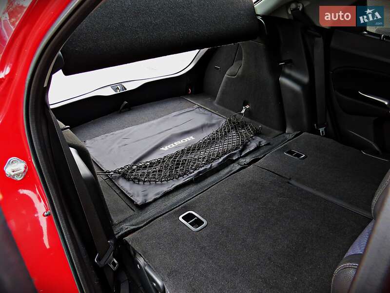 Хэтчбек Honda Civic 2010 в Черкассах фото 20 Хэтчбек Honda Civic 2010 в Черкассах