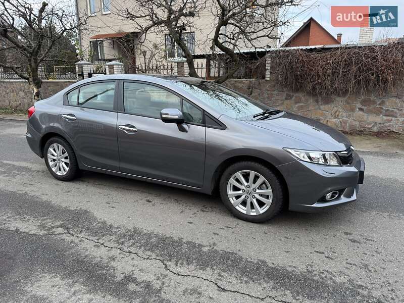 Седан Honda Civic 2012 в Киеве фото 21 Седан Honda Civic 2012 в Киеве