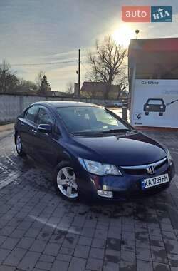 Седан Honda Civic 2007 в Ужгороде