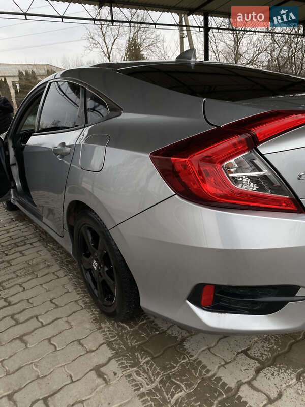 Седан Honda Civic 2017 в Гусятині фото 18 Седан Honda Civic 2017 в Гусятині