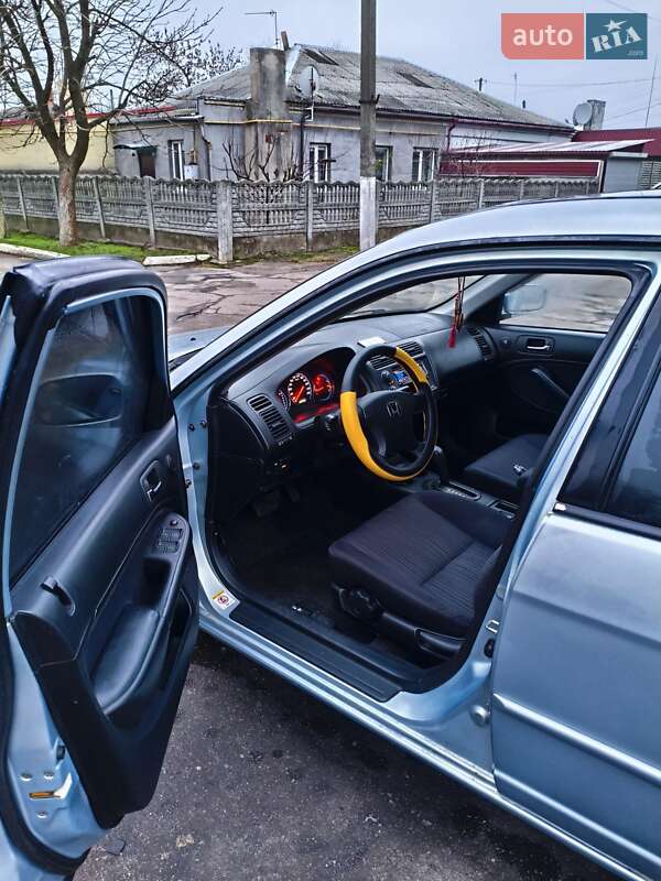 Седан Honda Civic 2004 в Царичанці