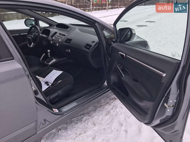 Седан Honda Civic 2009 в Києві