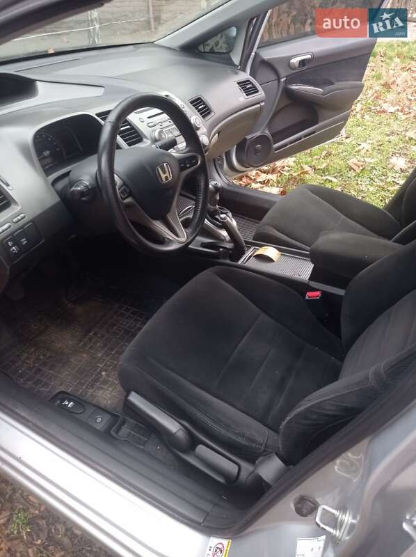 Седан Honda Civic 2008 в Запорожье