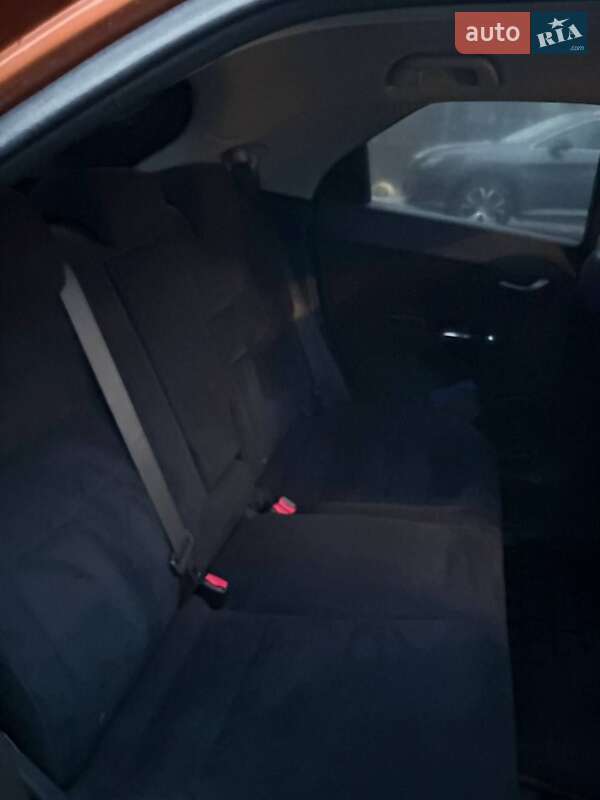 Хетчбек Honda Civic 2008 в Чернівцях