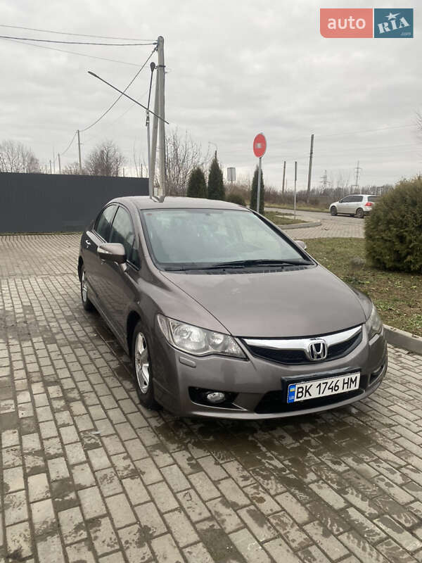 Седан Honda Civic 2009 в Здолбуніві