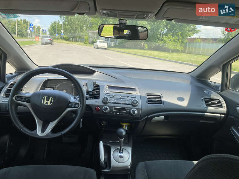 Седан Honda Civic 2009 в Здолбуніві