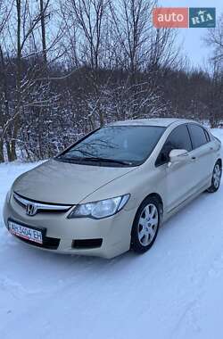 Седан Honda Civic 2008 в Новых Санжарах