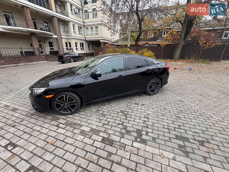 Седан Honda Civic 2017 в Сумах фото 5 Седан Honda Civic 2017 в Сумах