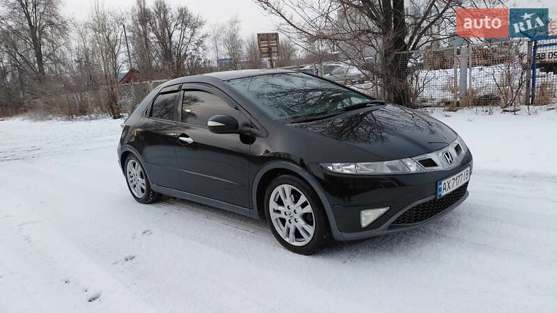 Хетчбек Honda Civic 2010 в Харкові