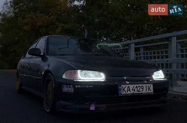 Седан Honda Civic 1995 в Запоріжжі