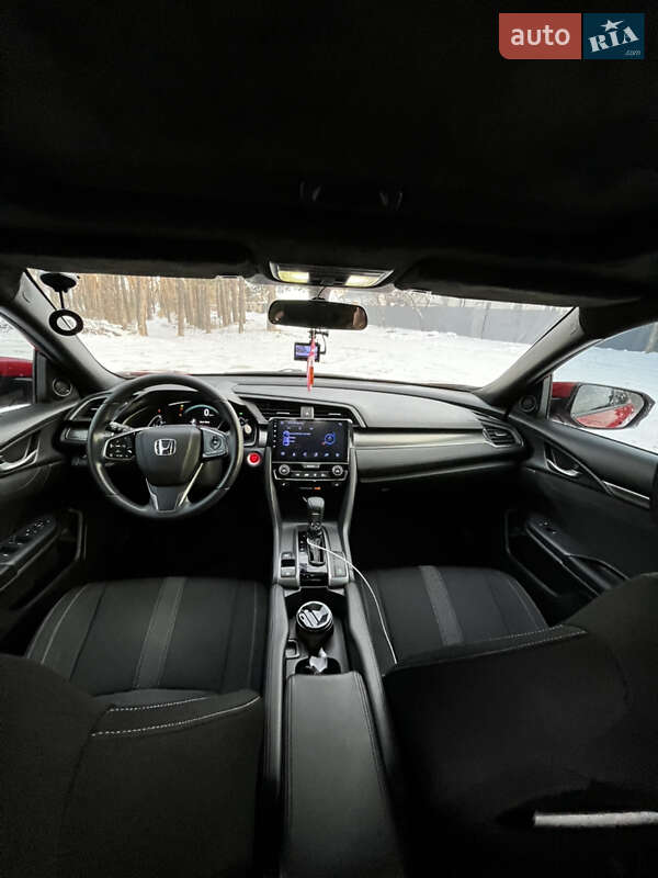Хетчбек Honda Civic 2017 в Харкові