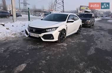 Хэтчбек Honda Civic 2016 в Киеве