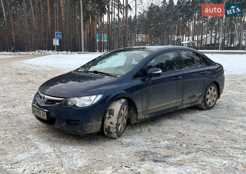 Седан Honda Civic 2007 в Ирпене