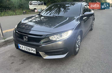 Седан Honda Civic 2016 в Киеве