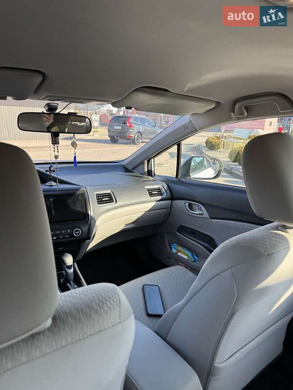 Седан Honda Civic 2014 в Дрогобыче
