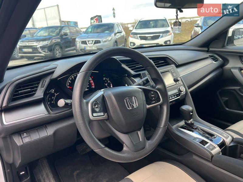 Купе Honda Civic 2016 в Львове фото 17 Купе Honda Civic 2016 в Львове