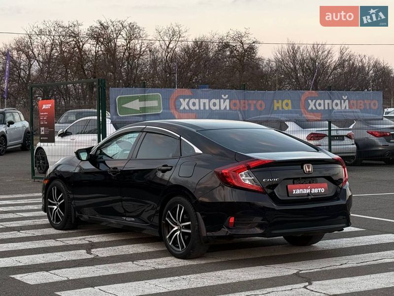 Седан Honda Civic 2016 в Одессе