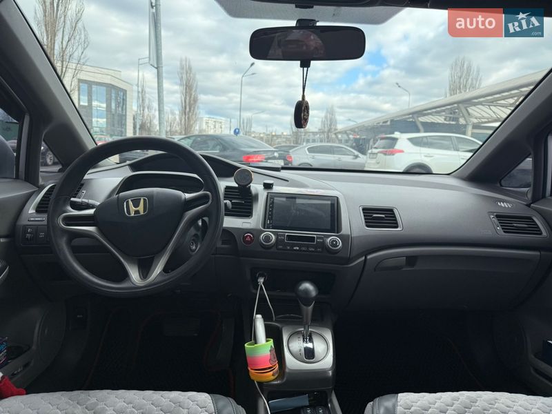 Седан Honda Civic 2007 в Киеве
