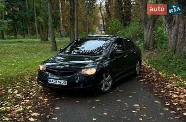 Седан Honda Civic 2007 в Чернігові