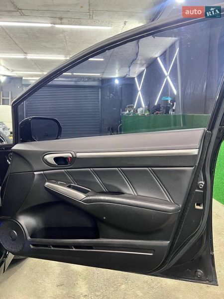 Седан Honda Civic 2008 в Киеве