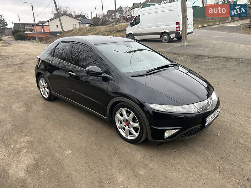 Хэтчбек Honda Civic 2008 в Умани