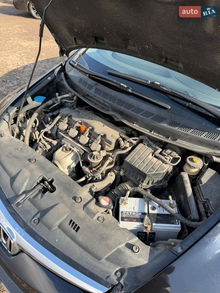 Седан Honda Civic 2008 в Чернигове