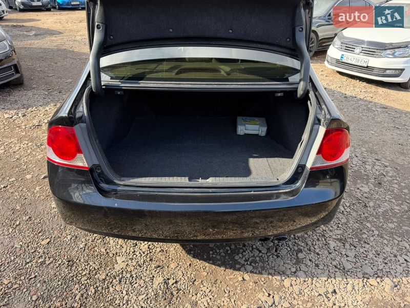 Седан Honda Civic 2008 в Чернигове