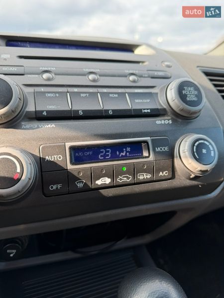 Седан Honda Civic 2008 в Чернигове